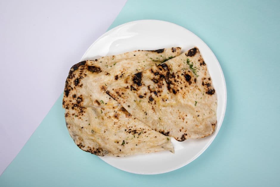 Cheese & Garlic Naan